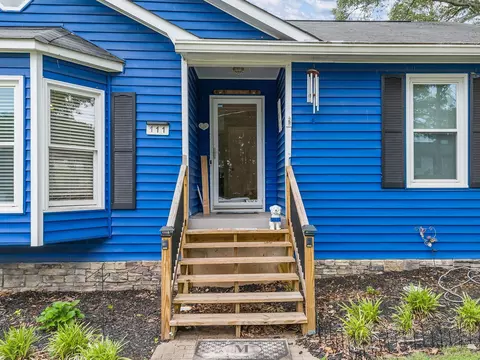 111 W Celestial Dr, Greer, SC 29651 photo 3