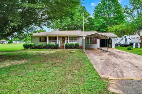304 Brookwood Dr, Gaffney, SC 29340