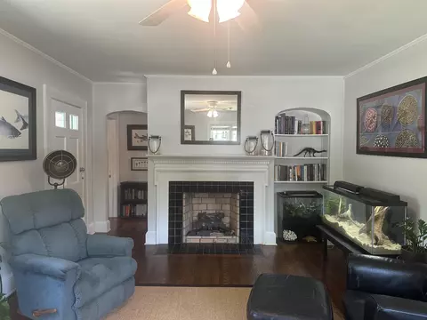 505 S Johnson St, Gaffney, SC 29340 photo 6