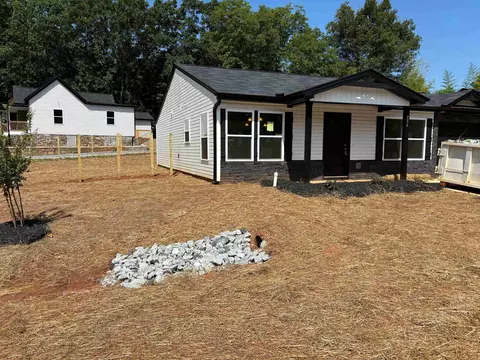 336 Lexington St, Chesnee, SC 29323