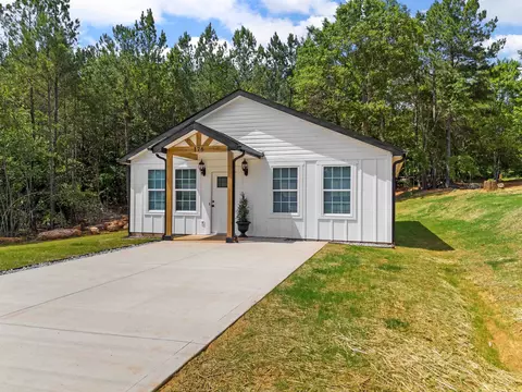 176 Blackman Cir, Cowpens, SC 29330