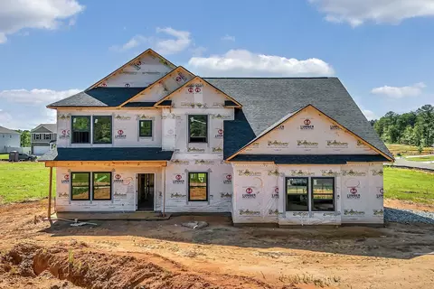 1136 Melford Ave, Wellford, SC 29385