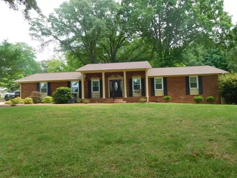 111 Hillside Drive Dr, Gaffney, SC 29340