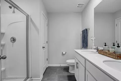 1052 Bridlebrook Trl, Greer, SC 29651 photo 13