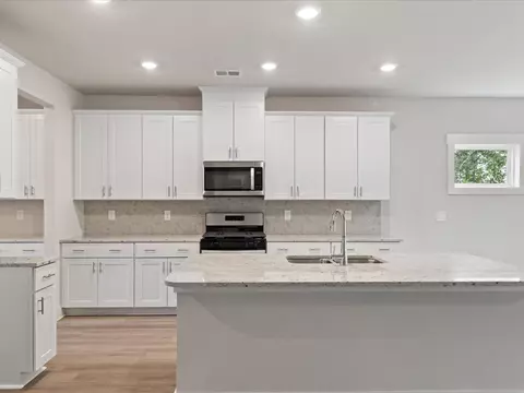 864 Burghley Cir, Greer, SC 29651 photo 10