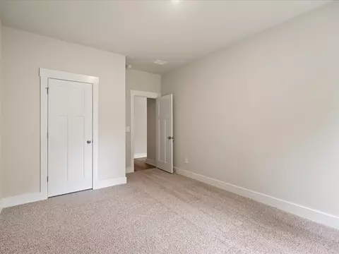 864 Burghley Cir, Greer, SC 29651 photo 22
