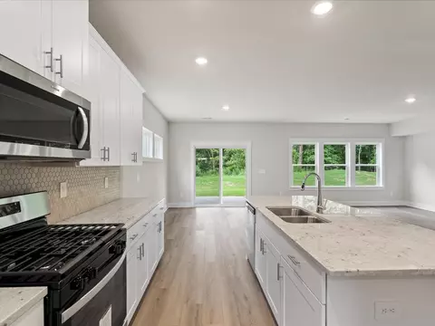 864 Burghley Cir, Greer, SC 29651 photo 15