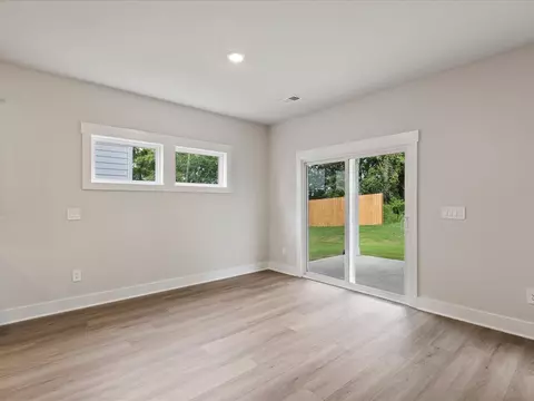 864 Burghley Cir, Greer, SC 29651 photo 9