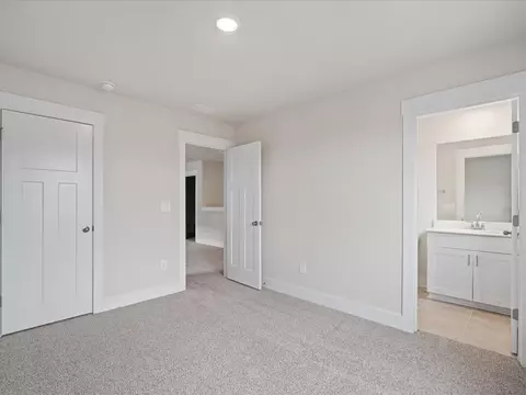 864 Burghley Cir, Greer, SC 29651 photo 34