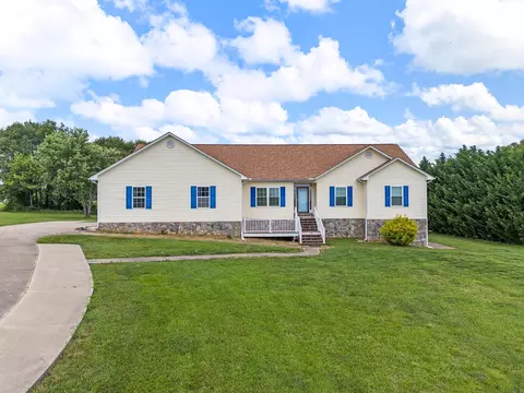 185 Little Mountain Cir, Inman, SC 29349