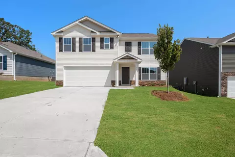 385 Valencia Cir, Wellford, SC 29385
