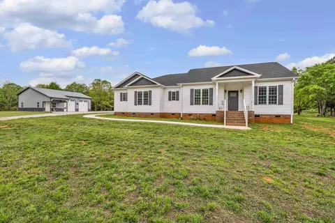 120 Lydia Trl, Jonesville, SC 29353