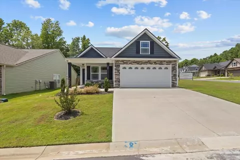 388 Timberwood Dr, Woodruff, SC 29388
