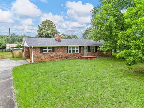 121 Martello St, Moore, SC 29369 photo 2