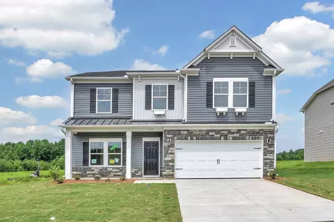 1046 Leoni Dr, Wellford, SC 29385