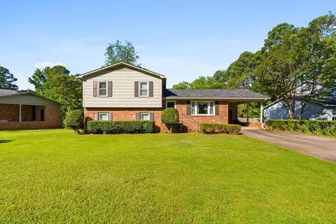 111 Brandywine Ln, Spartanburg, SC 29301