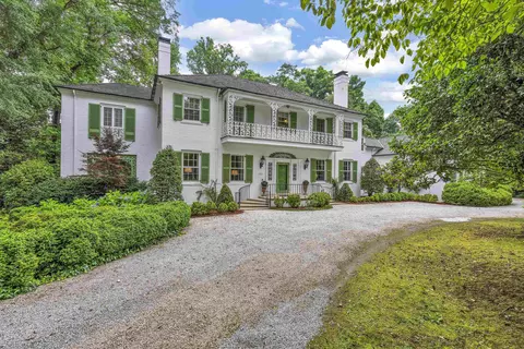 1010 Glendalyn Cir, Spartanburg, SC 29302