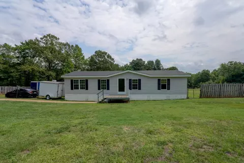 1010 Two Mile Creek Rd, Enoree, SC 29335