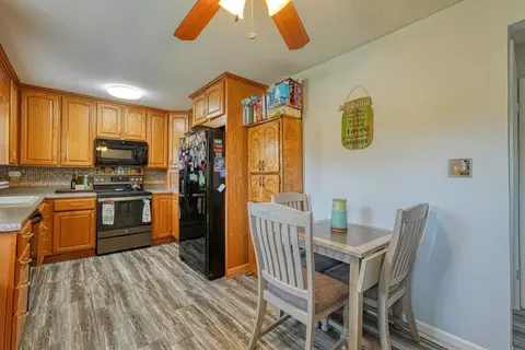 380 Sunset Dr, Pacolet, SC 29372 photo 5
