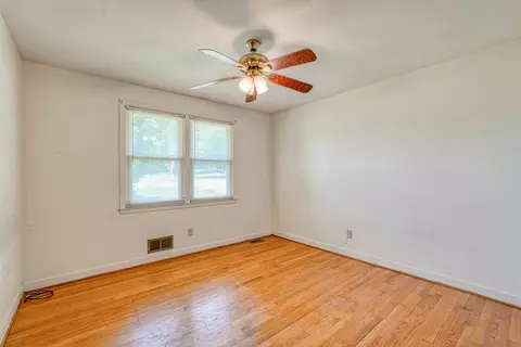 902 E Main St, Duncan, SC 29334 photo 20