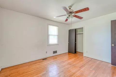 902 E Main St, Duncan, SC 29334 photo 12