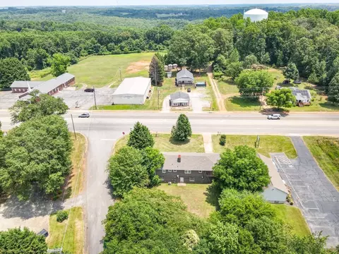 902 E Main St, Duncan, SC 29334 photo 38
