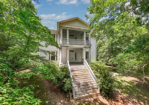 150 Skyline Dr, Chesnee, SC 29323