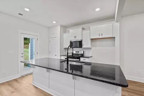 1230 Cherry Orchard Rd, Moore, SC 29369 photo 5
