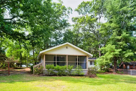 523 Edwards Rd, Lyman, SC 29365