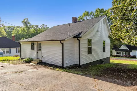 1227 Spring St, Drayton, SC 29333 photo 14