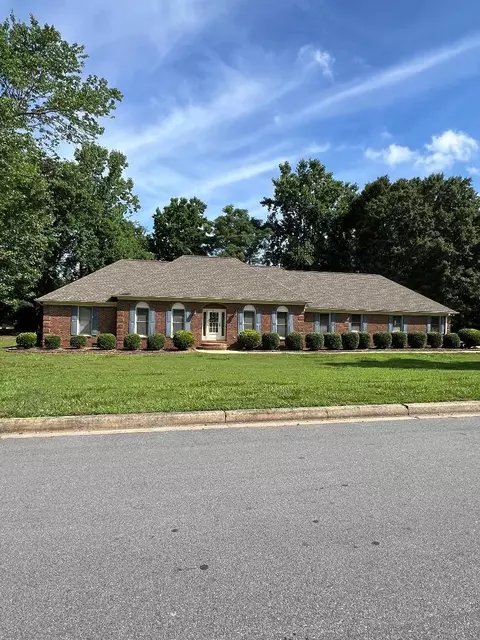 105 Hymarke Dr, Moore, SC 29369