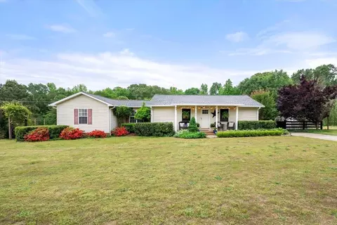2209 Rabun Church Rd, Gray Court, SC 29645