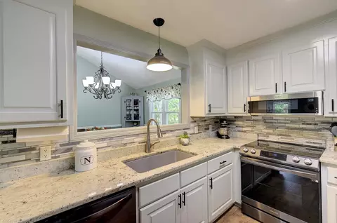 119 Fairview Pl, Greer, SC 29651 photo 12