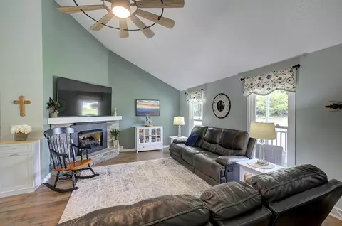 119 Fairview Pl, Greer, SC 29651 photo 4
