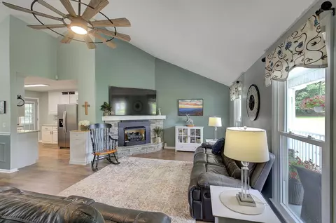 119 Fairview Pl, Greer, SC 29651 photo 6