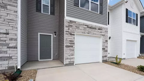 728 Embark Cir, Greer, SC 29651 photo 5