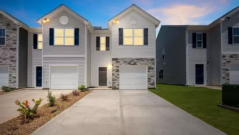 720 Embark Cir, Greer, SC 29651 photo 2