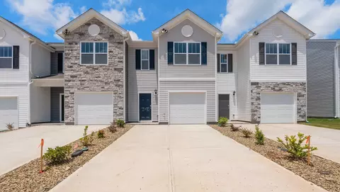 722 Embark Cir, Greer, SC 29651