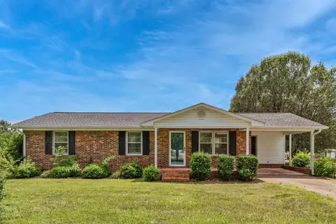 304 Reynolds Rd, Chesnee, SC 29323