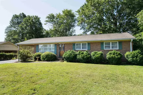 106 Bedford Rd, Spartanburg, SC 29301