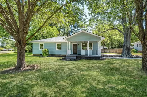 301 Rangeview Cir, Greenville, SC 29617