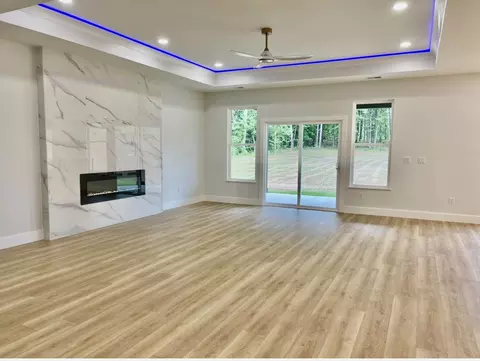 Living - 1605 Dickson Rd, Inman, SC 29349 photo 2 of 3