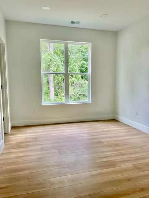 Bedroom - 1605 Dickson Rd, Inman, SC 29349 photo 3 of 3