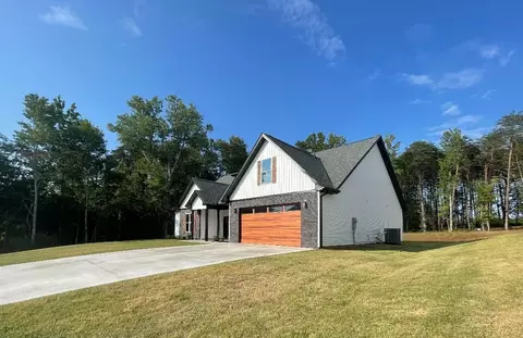 Exterior - 1605 Dickson Rd, Inman, SC 29349 photo 5 of 7