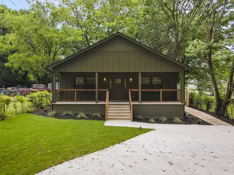 202 Sturtevant St, Greenville, SC 29611
