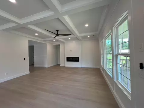 336 Wall St, Campobello, SC 29322 photo 4