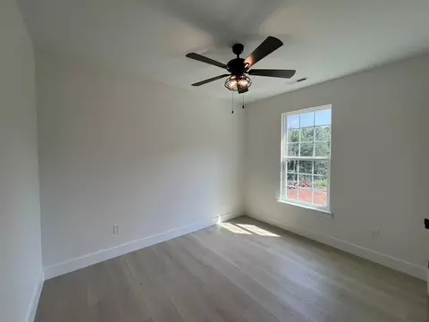 336 Wall St, Campobello, SC 29322 photo 15