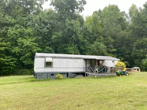 138 Mcentire Rd, Blacksburg, SC 29702