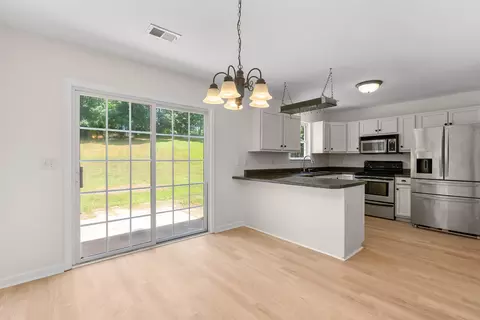 804 Canton Ct, Greer, SC 29651 photo 11