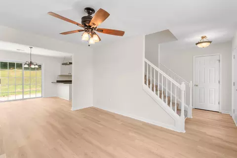 804 Canton Ct, Greer, SC 29651 photo 8